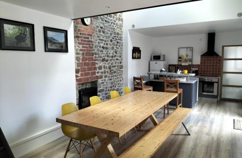 Villedieu-les-Poeles Apartment | Bienvenue chez Philippe et Pascale