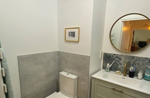 Puvis De Chavannes - Le Lycee Apartment | Bienvenue Chez moi !
