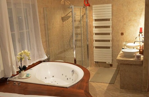 Old Lyon House | Bienvenue Chez Sylvie