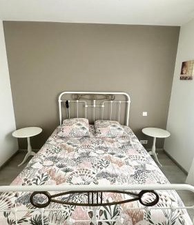 Aigrefeuille-sur-Maine Apartment | Bienvenue chez nous, 4 personnes
