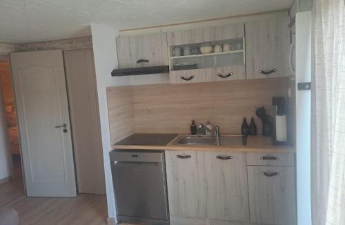 Saint-Martin-de-Bromes Apartment | Bienvenue chez nous