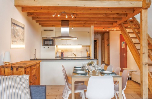Saint-Pierre-de-Clages Apartment | Bietschorn 22 by Interhome