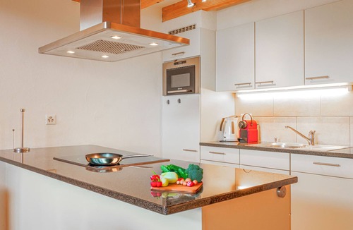 Saint-Pierre-de-Clages Apartment | Bietschorn 22 by Interhome