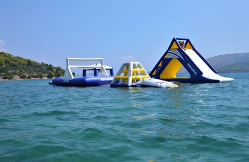 Marina Apartment | Big 2 bedroom apartment straight on sea and beach