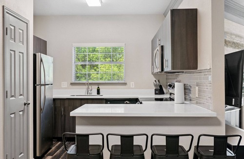 North Burnet Apartment | Big 2BD/2BA in The Domain 9545
