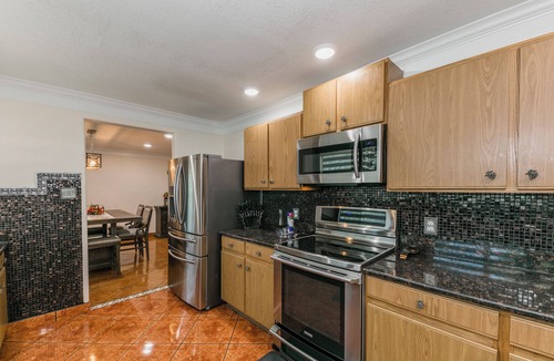Meadow Lake House | Big and cozy 4 bedrooms with a gorgeous backyard!