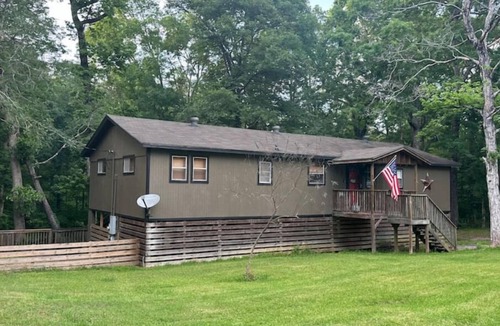 Zavalla Cabin | Big Bass Cabin
