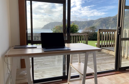 Taupo Bay House | Big Beachfront Bach- the Surf Chalet