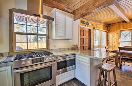 Boulder Bay House | Big Bear Lakeside Home - 100 yard Walk to Private Dock!