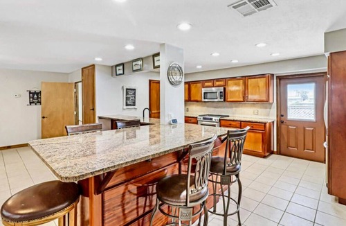 Shibui Sands House | Big Beautiful Beach House with private heated pool close to beach & everything!