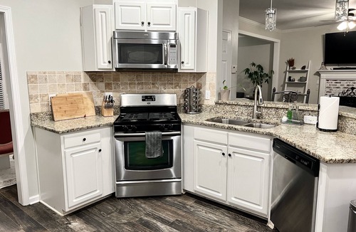 Acworth House | Big Beautiful Modern Home