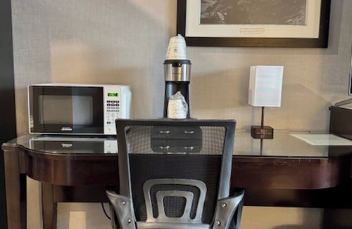 Wawa Hotel | Big Bird Inn Wawa, SureStay Collection by Best Western