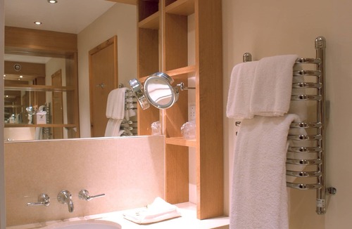 South Shore Hotel | Big Blue Hotel