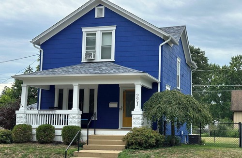 Tipp City House | Big Blue on 4th!