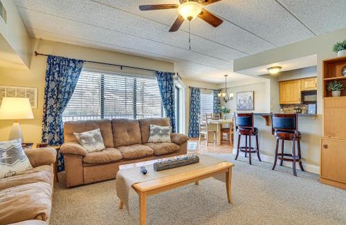 Lake Harmony Apartment | Big Boulder Water Views! Condo in Lake Harmony