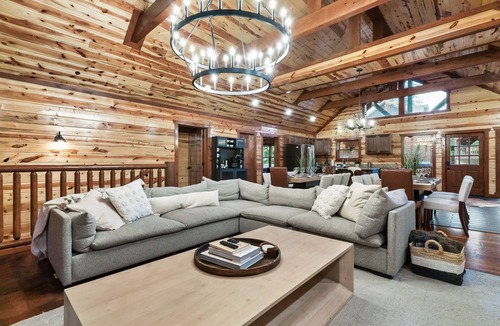 Caton Cabin | Big Chief Lodge