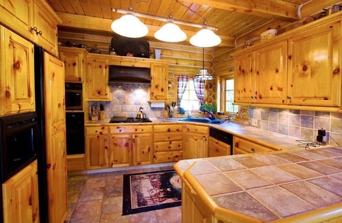 Salt Lake Mountain Resorts Ski Chalet | Big Cottonwood Chalet