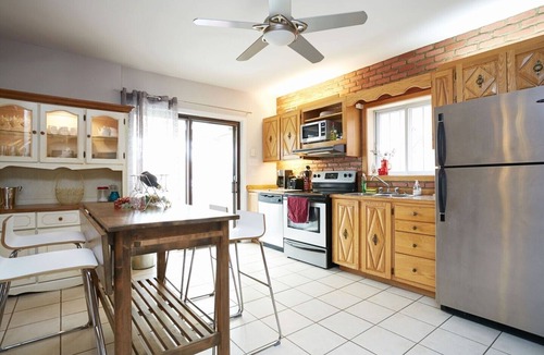 Cote-Saint-Paul House | Big Cozy House 5 bedrooms close to downtown