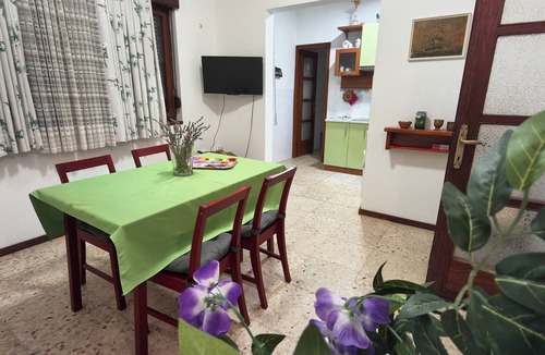 Sveti Filip i Jakov Apartment | Big & Cozy