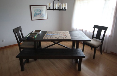 Parkdale House | Big Farm House on Fruit Loop - Great Mountain Views