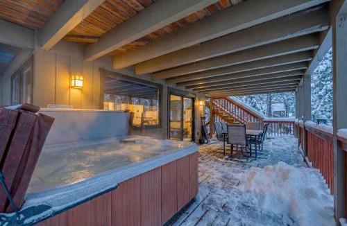 Truckee House | Big Foots Den on the 10 Northstar Resort Truckee