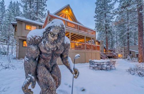 Truckee House | Big Foots Den on the 10 Northstar Resort Truckee