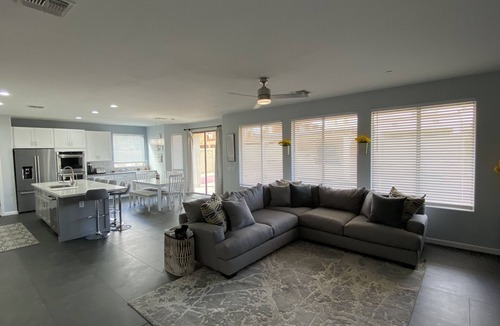 Palm Valley House | Big fun and Vacation Oasis !