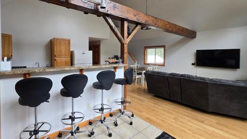 Woodsville House | Big Green