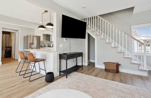 West Des Moines House | Big Groups/Spacious/4BD/2A