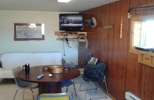 Buffalo Apartment | Big Horn Mountains Efficiency Apartment in loft