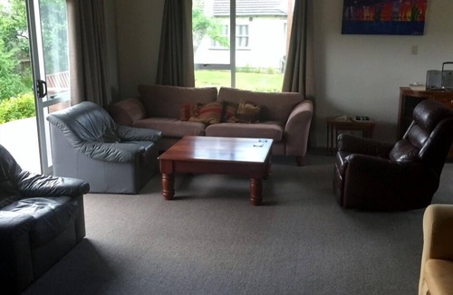 Cooks Beach House | Big house at Cooks Beach. 3 min walk to beach, 1 min walk to shop & Restaurants