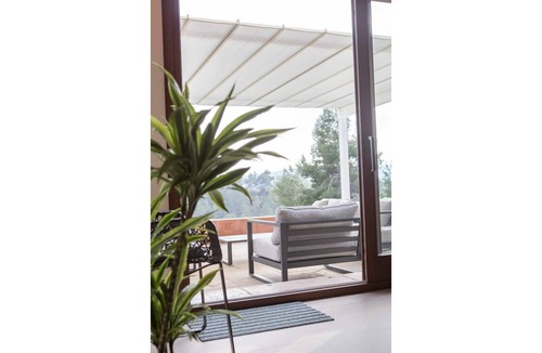 Aiguamurcia House | Big House, Les Apieres.
