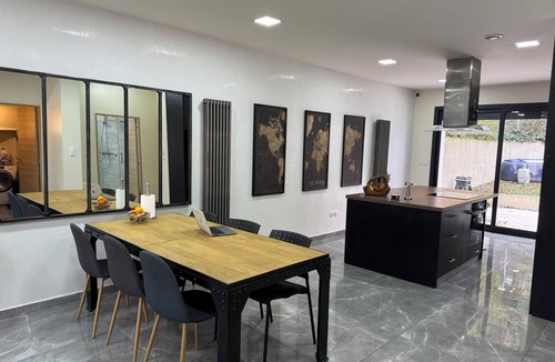 Noisy-le-Sec House | Big house near Paris