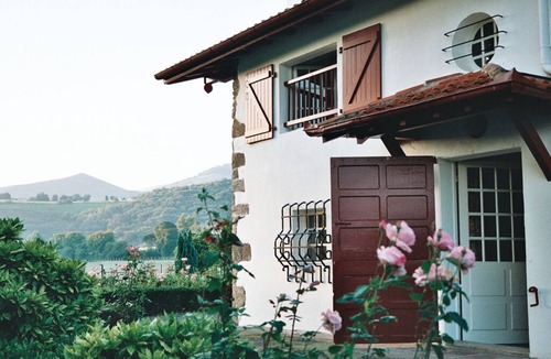 Souraide House | Big house with character, fully renovated