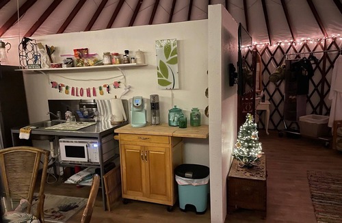 Ocean View Bed & Breakfast | Big Island Yurt Adventures