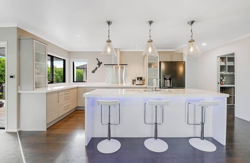 Manly House | Big Manly beachside with Pool