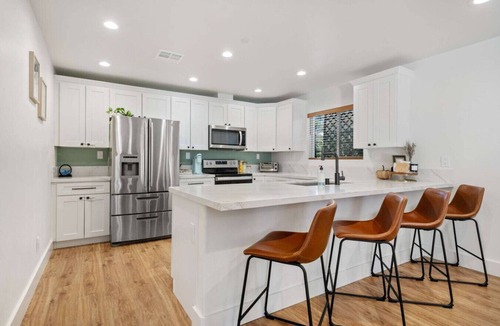 Country Club House | Big Oasis Retreat | New Private Home