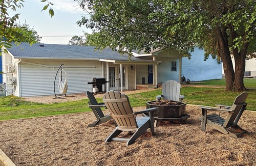 Bull Shoals House | Big or Small Family, Your Lake Escape Awaits!