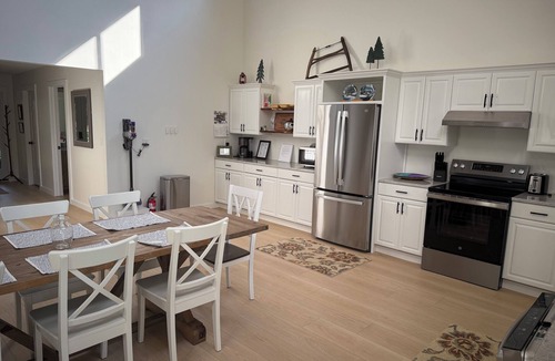 Crosslake House | Big Pine Lakefront Retreat with Private Beach, Dock, Fire Pit & Sunset Views