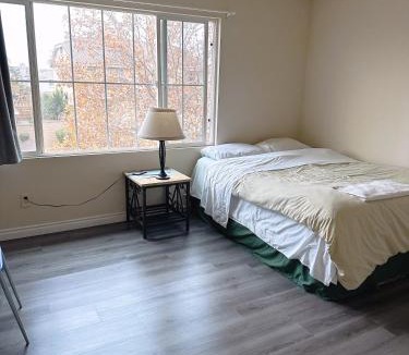 Hacienda Heights House | Big quiet bedroom