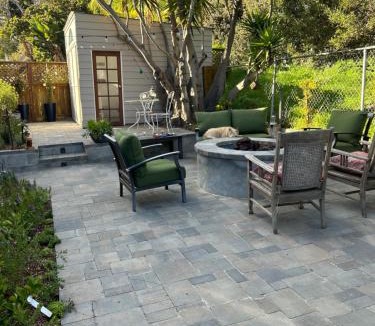 Point Loma Villa | Big Red Lodge Cottage