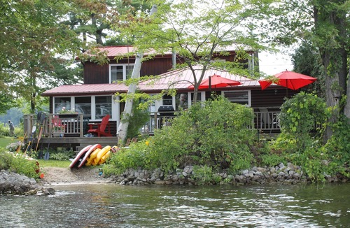 Drummond-North Elmsley Cottage | Big Rideau Lake Experience