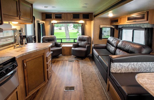 Buffalo City Cabin | Big River Escape Riverside Cabins