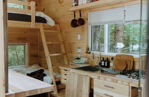 Dysart et al Cabin | Big Rock Cabin | Wilderness Adventure Getaway
