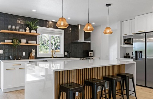 Lamar Heights Area House | Big Rock in Arvada