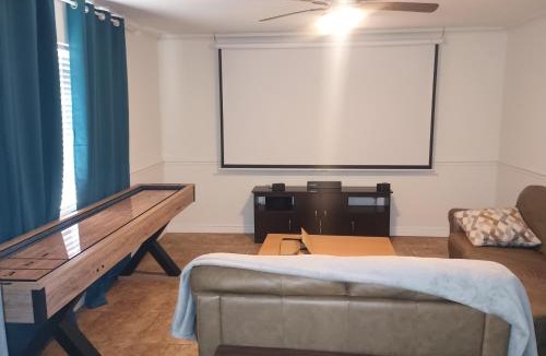North Richland Hills House | Big saltwater pool, theater room, shuffleboard, electronic darts and basketball