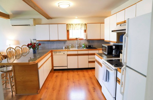 Windham Cottage | Big Sebago Sandy Beach Sunsets