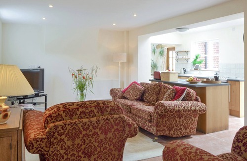 Great Ryburgh Cottage | Big skies and open beaches galore.