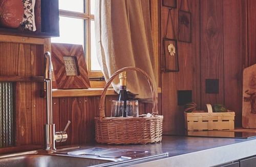 Pembridge Apartment | Big Sky Hideaway - Luxury Cottages