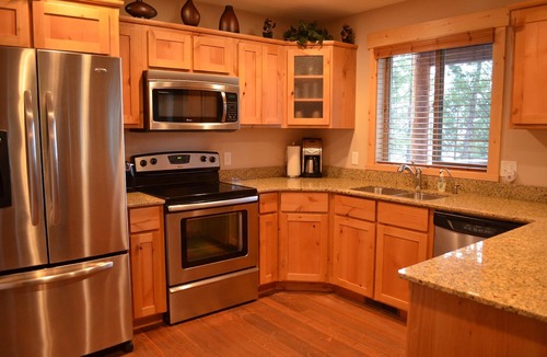 Somers House | Big Sky Montana Experience. Great View, Easy Access, Privacy & Modern Amenities